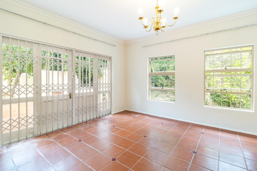 To Let 3 Bedroom Property for Rent in Newlands Western Cape